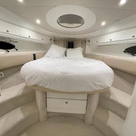 Yacht 17m Croisette Port Canto,3 Ch,clim,tv Cannes