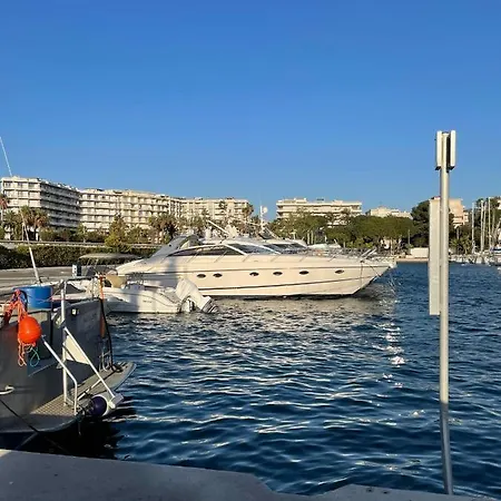 Yacht 17m Croisette Port Canto,3 Ch,clim,tv Botel